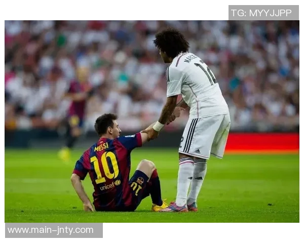 比尔森胜利主帅感慨难忘夜晚坚持进攻而非死守展现球队斗志