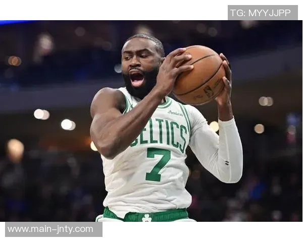 张佳玮分析杰伦布朗本季表现如小卡与乔约翰逊的完美结合